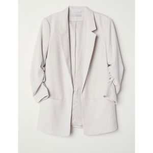 H&M beige brazer